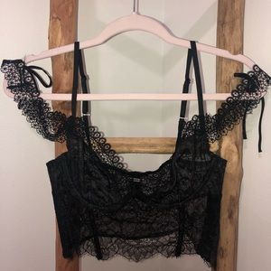 Victoria’s Secret Lace Off-the-Shoulder Bustier